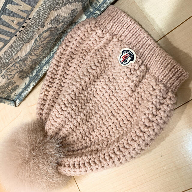 MONCLER(モンクレール)のモンクレール　MONCLER ニット帽 レディースの帽子(ニット帽/ビーニー)の商品写真