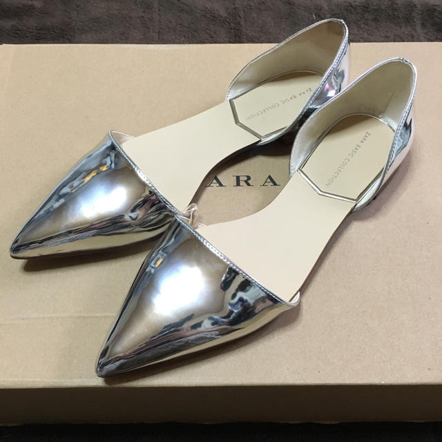 Zara Zara シルバー靴の通販 By ショコラ ザラならラクマ