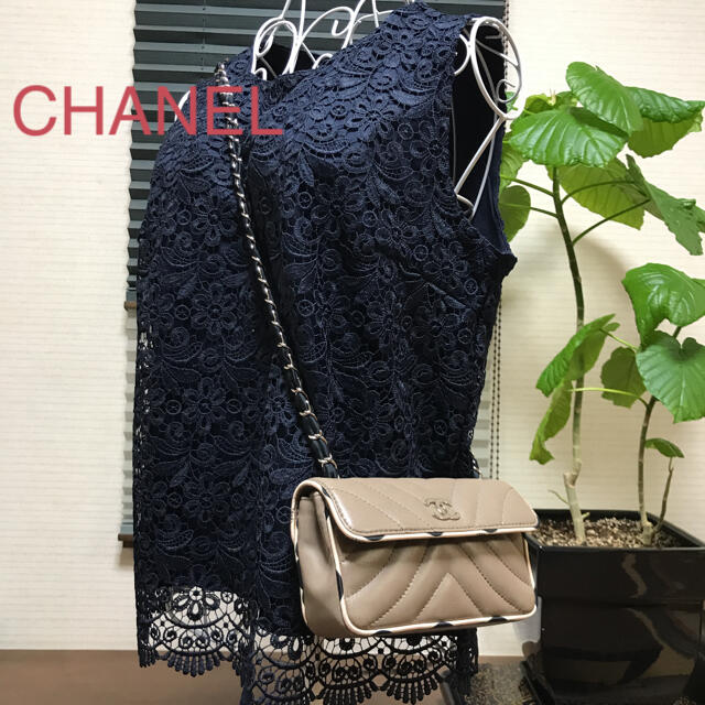 超美品❤️CHANEL❤️Vステッチ ミニショルダーバッグレディース