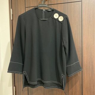 ザラ(ZARA)のステッチ入りトップス(シャツ/ブラウス(長袖/七分))