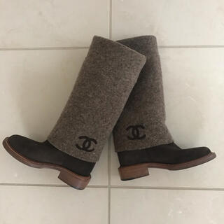 シャネル(CHANEL)のシャネルのブーツ　37 24cm(ブーツ)