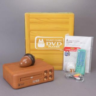 ジブリ(ジブリ)の新品♡スタジオジブリ DVDプレイヤー機器 どんぐり型リモコン トトロ&千と千尋(DVDプレーヤー)