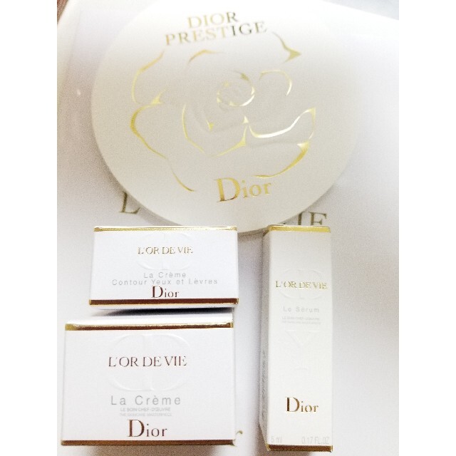 Dior(ディオール)のあいりん様🌹専用　オードヴィ　サンプル コスメ/美容のキット/セット(サンプル/トライアルキット)の商品写真