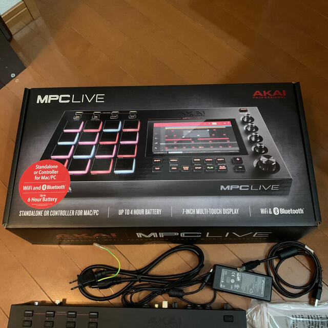 美品　Akai MPC Live 完動品 楽器のDTM/DAW(その他)の商品写真