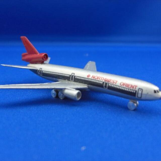 1/1200 金属製模型ノースウェストオリエント旅客機4機 エンタメ/ホビーのおもちゃ/ぬいぐるみ(模型/プラモデル)の商品写真
