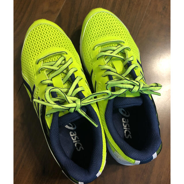 asics(アシックス)のアシックス　レイザービーム　キッズ キッズ/ベビー/マタニティのキッズ靴/シューズ(15cm~)(スニーカー)の商品写真