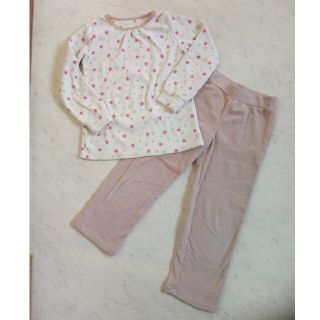 ユニクロ(UNIQLO)のユニクロ☆女の子☆110cm〜120cm☆長袖あったかフリース秋冬パジャマ☆星柄(パジャマ)