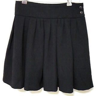 ザラ(ZARA)のザラウーマン　黒　冬　フレア　プリーツ　ミニスカート(ミニスカート)