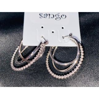 サンゴ(sango)の値下げ　新品　sangoサンゴシルバーピアス　レディースアクセサリー　シルバー(ピアス)