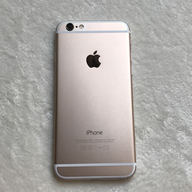 低価格販売 送料無料　使用期間1年／美品　iPhone 6 Gold 64GB ドコモ