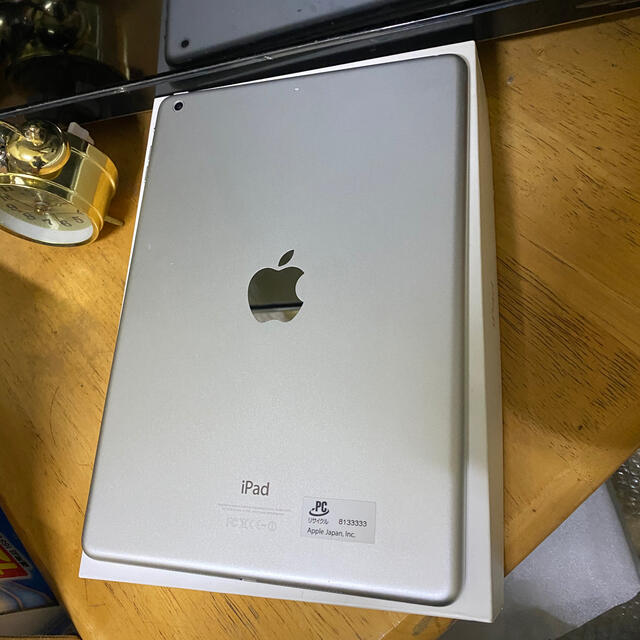 極美品 iPad Air 16GB WIFIモデル アイパッド エア 極美品 iPad Air 16GB WIFIモデル アイパッド エア