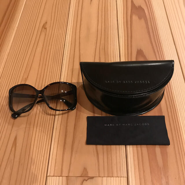 MARC BY MARC JACOBS(マークバイマークジェイコブス)のサングラス　MARC BY MARC JACOBS レディースのファッション小物(サングラス/メガネ)の商品写真