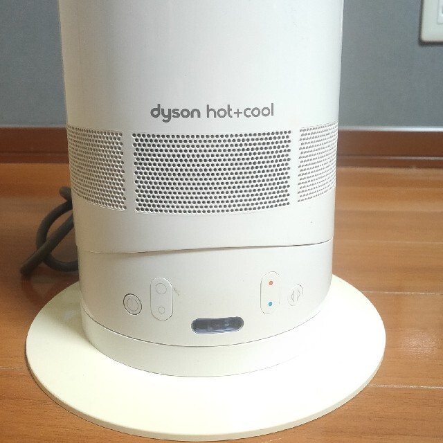 Dyson(ダイソン)のDyson(ダイソン)　羽のない扇風機　hot+cool スマホ/家電/カメラの冷暖房/空調(ファンヒーター)の商品写真