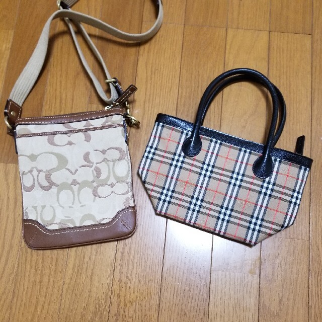 COACH シグネチャー柄 ポシェット バーバリー ミニトート おまけバッグ