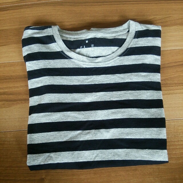 MUJI (無印良品)(ムジルシリョウヒン)の無印 シンプル ボーダーTシャツ レディースのトップス(Tシャツ(長袖/七分))の商品写真