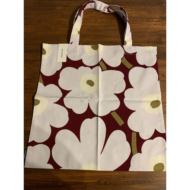 marimekko(マリメッコ)のマリメッコ　トートバッグ　エコバッグ　ウニッコ　ワインレッド　新品 レディースのバッグ(トートバッグ)の商品写真