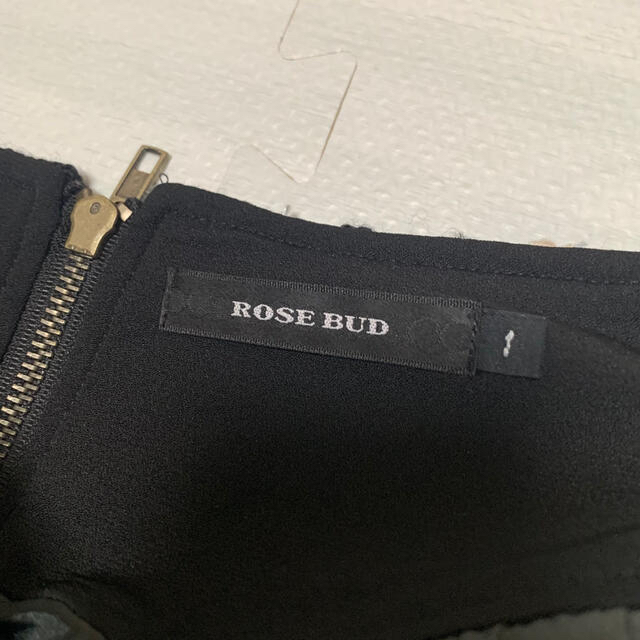 ROSE BUD(ローズバッド)の未使用　ROSE BAD ツイードスカート レディースのスカート(ミニスカート)の商品写真