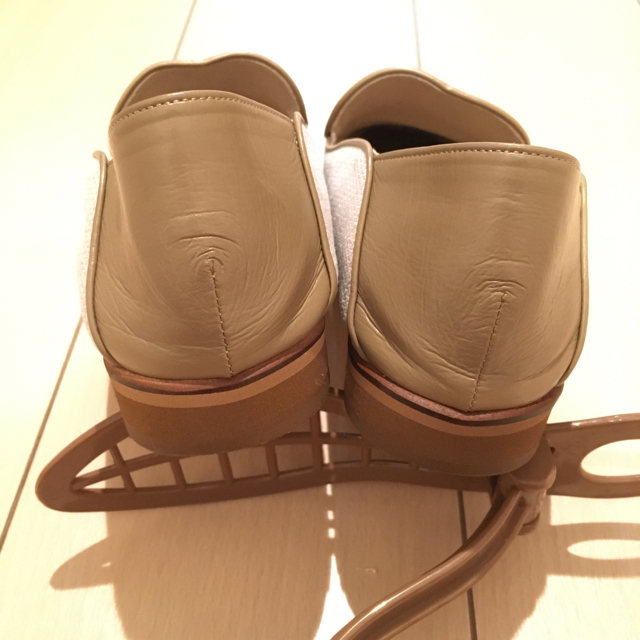 Le Talon(ルタロン)のゆずさん専用Le Talon☆ GRISE ハイショクビットバブーシュ レディースの靴/シューズ(ローファー/革靴)の商品写真