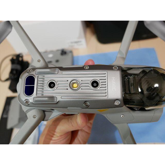 美品 DJI Mavic AIR2 Fly more combo 飛行時間17分 エンタメ/ホビーのおもちゃ/ぬいぐるみ(ホビーラジコン)の商品写真