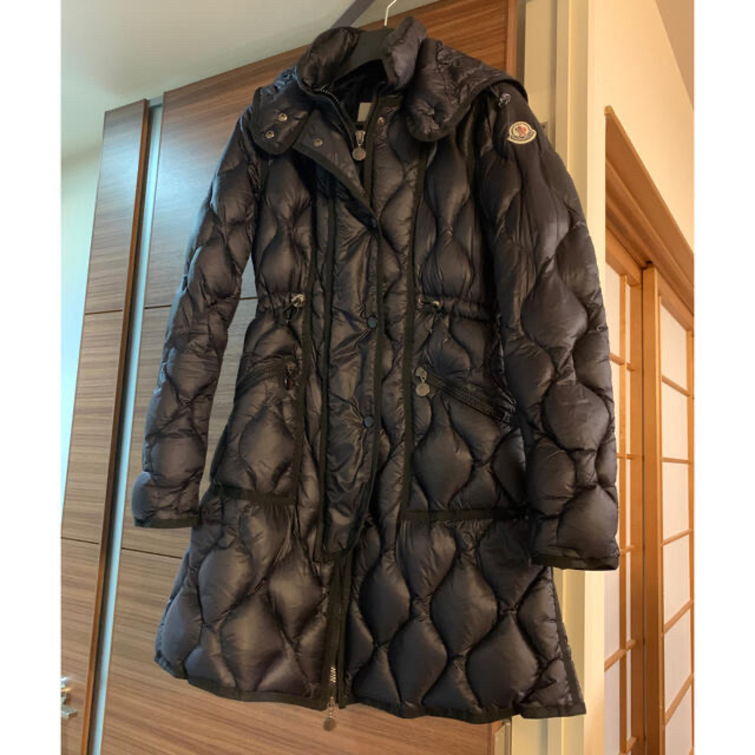 MONCLER(モンクレール)のモンクレール  ダウン メンズのジャケット/アウター(ダウンジャケット)の商品写真