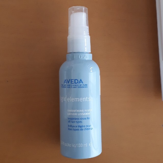 AVEDA(アヴェダ)のAVEDA　ライトエレメンツ　スムージングフルイド　100mL コスメ/美容のヘアケア/スタイリング(オイル/美容液)の商品写真