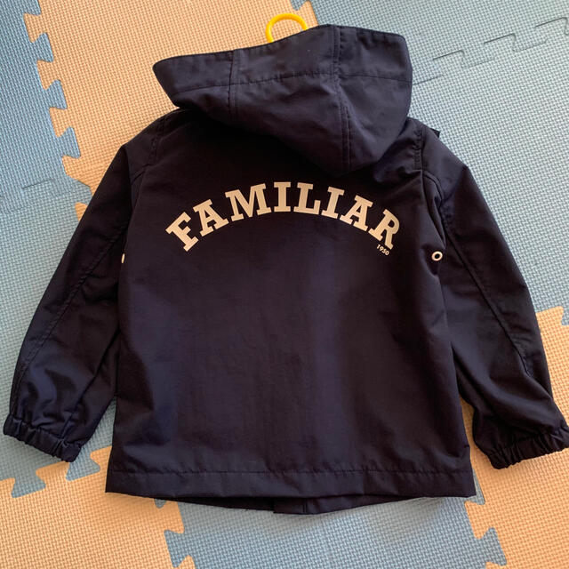 familiar(ファミリア)の新品 familiar ネイビー ジャケット 100 キッズ/ベビー/マタニティのキッズ服男の子用(90cm~)(ジャケット/上着)の商品写真