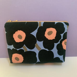 マリメッコ(marimekko)のマリメッコ　ポーチ　ハンドメイド(ポーチ)