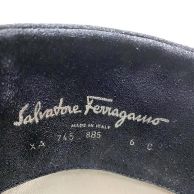 Salvatore Ferragamo(サルヴァトーレフェラガモ)のサルバトーレフェラガモ ロングブーツ美品  レディースの靴/シューズ(ブーツ)の商品写真