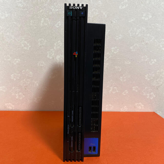 PlayStation2(プレイステーション2)のSONY PS2 本体のみ エンタメ/ホビーのゲームソフト/ゲーム機本体(家庭用ゲーム機本体)の商品写真