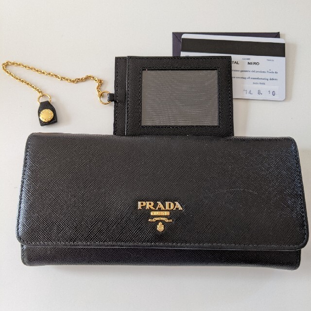 PRADA(プラダ)のプラダ長財布 レディースのファッション小物(財布)の商品写真