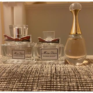 クリスチャンディオール(Christian Dior)のDiorミニ香水　3点セット(香水(女性用))