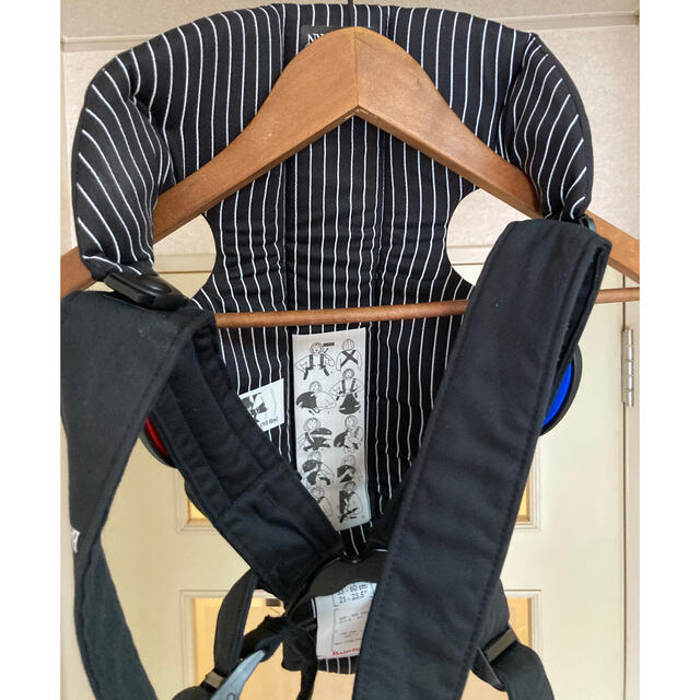 BABYBJORN(ベビービョルン)の【美品】BABYBJORN ベビービョルン　抱っこ紐 キッズ/ベビー/マタニティの外出/移動用品(抱っこひも/おんぶひも)の商品写真