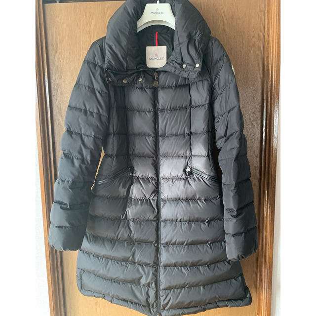 MONCLER(モンクレール)のモンクレール　フラメッテ　ブラック サイズ1 美品 レディースのジャケット/アウター(ダウンコート)の商品写真