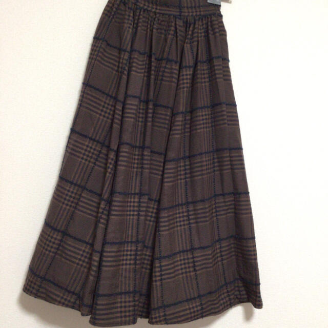 OBLI♡チェック柄スカート  ブラウン レディースのスカート(ロングスカート)の商品写真