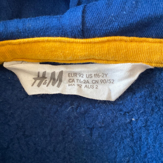 H&M(エイチアンドエム)のパーカースウェット　90㎝　中古 キッズ/ベビー/マタニティのキッズ服男の子用(90cm~)(Tシャツ/カットソー)の商品写真