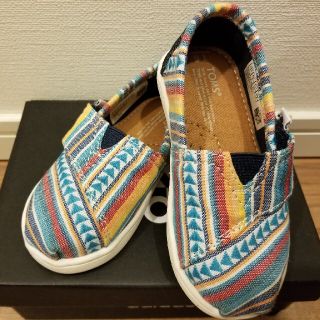 トムズ(TOMS)の【美品】toms トムズ キッズ ベビースニーカー(スニーカー)