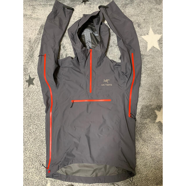 ARC'TERYX(アークテリクス)のペリカン様専用 メンズのジャケット/アウター(マウンテンパーカー)の商品写真