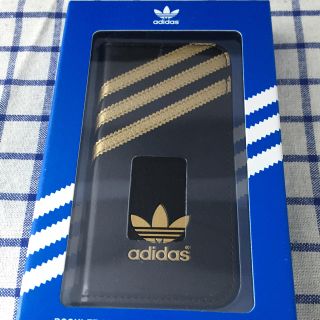 アディダス(adidas)の残りわずか！人気すぎて即完売‼️(iPhoneケース)