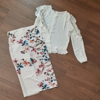 ザラ(ZARA)のZARA　ブラウス　スカート　セット(その他)