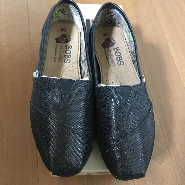 SKECHERS(スケッチャーズ)の値下げしました！新品未使用Skechers BOBS グリッタースリッポン レディースの靴/シューズ(スリッポン/モカシン)の商品写真