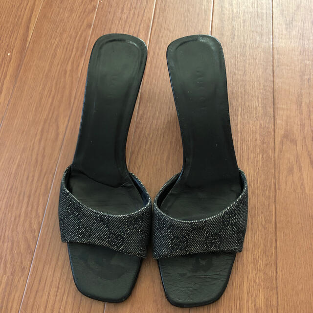 Gucci(グッチ)のGUCCI  サンダル  サイズ8B  中古 レディースの靴/シューズ(サンダル)の商品写真