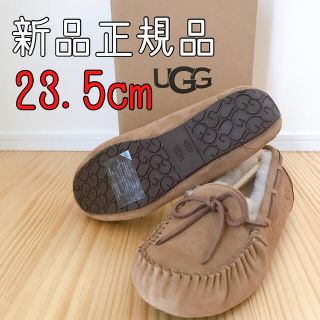 アグ(UGG)の新品UGGモカシン　ダコタ　スリッポン！(スリッポン/モカシン)