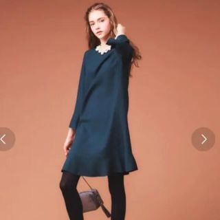 ランバンオンブルー(LANVIN en Bleu)のランバンオンブルー  裾フレアワンピース　グリーン　38 M(ひざ丈ワンピース)