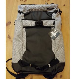 オークリー(Oakley)のOAKLEY　essential box pack M4.0 バックパック(バッグパック/リュック)