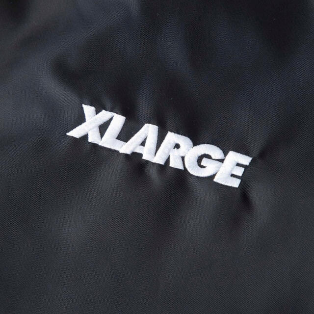 XLARGE(エクストララージ)のXLARGE EMBROIDERY COACHES JACKET メンズのジャケット/アウター(ナイロンジャケット)の商品写真