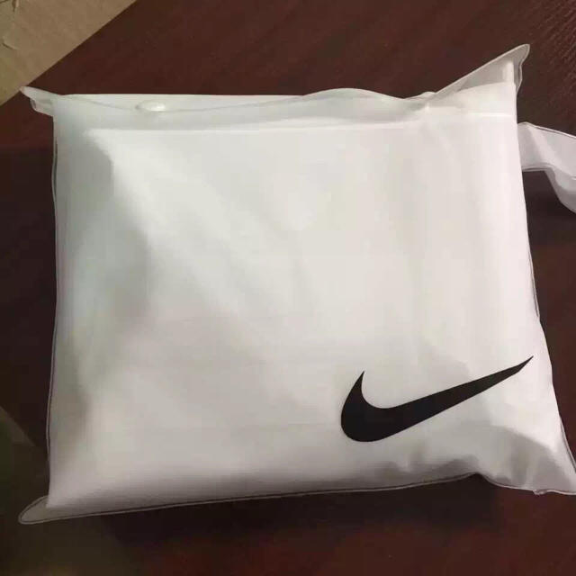 Nike ナイキ レインコートの通販 By Ou Ran S Shop ナイキならラクマ Nike ナイキ レインコートの通販 By Ou Ran S Shop ナイキならラクマ