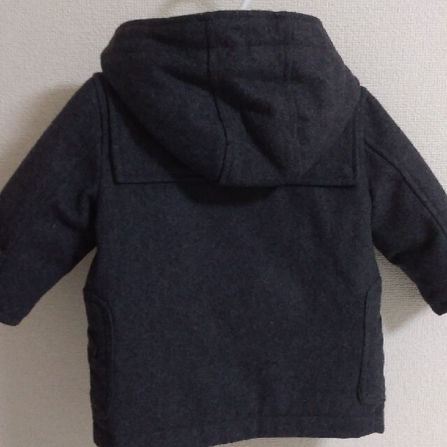 babyGAP(ベビーギャップ)のGAP　キッズダッフルコート　80 美品 キッズ/ベビー/マタニティのベビー服(~85cm)(ジャケット/コート)の商品写真