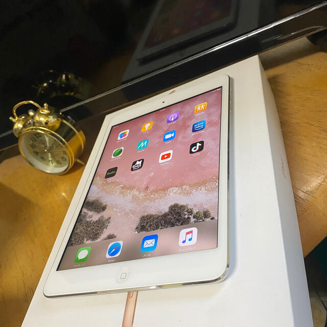 完動品　iPad Air2 16GB Wi-Fi +celler