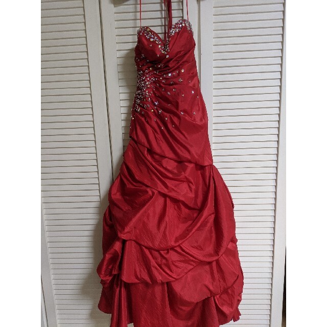 BCBGMAXAZRIA(ビーシービージーマックスアズリア)のゴージャス ロング レッドドレス レディースのフォーマル/ドレス(ロングドレス)の商品写真