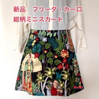 チチカカ(titicaca)の新品　フリーダ・カーロ　総柄ミニスカート(ミニスカート)